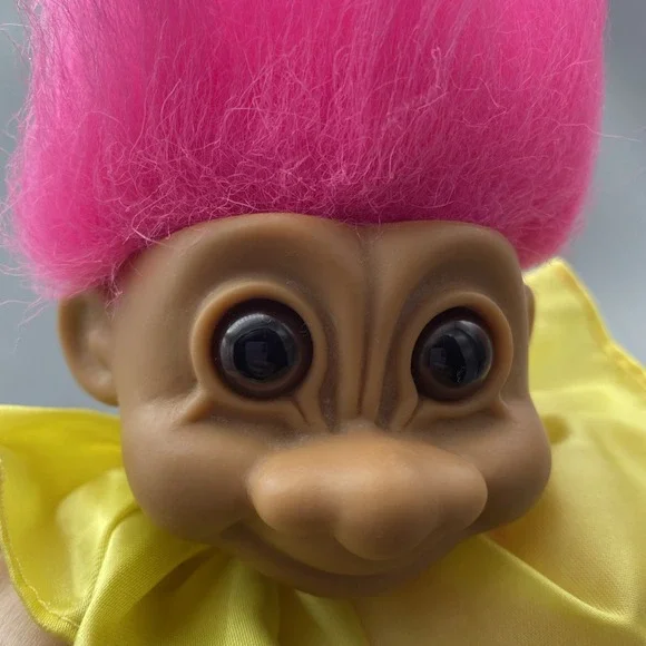 Vintage Russ Troll Doll 7" soft body Clown Jester pink and yellow, Brown Eyes - Picture 5 of 7